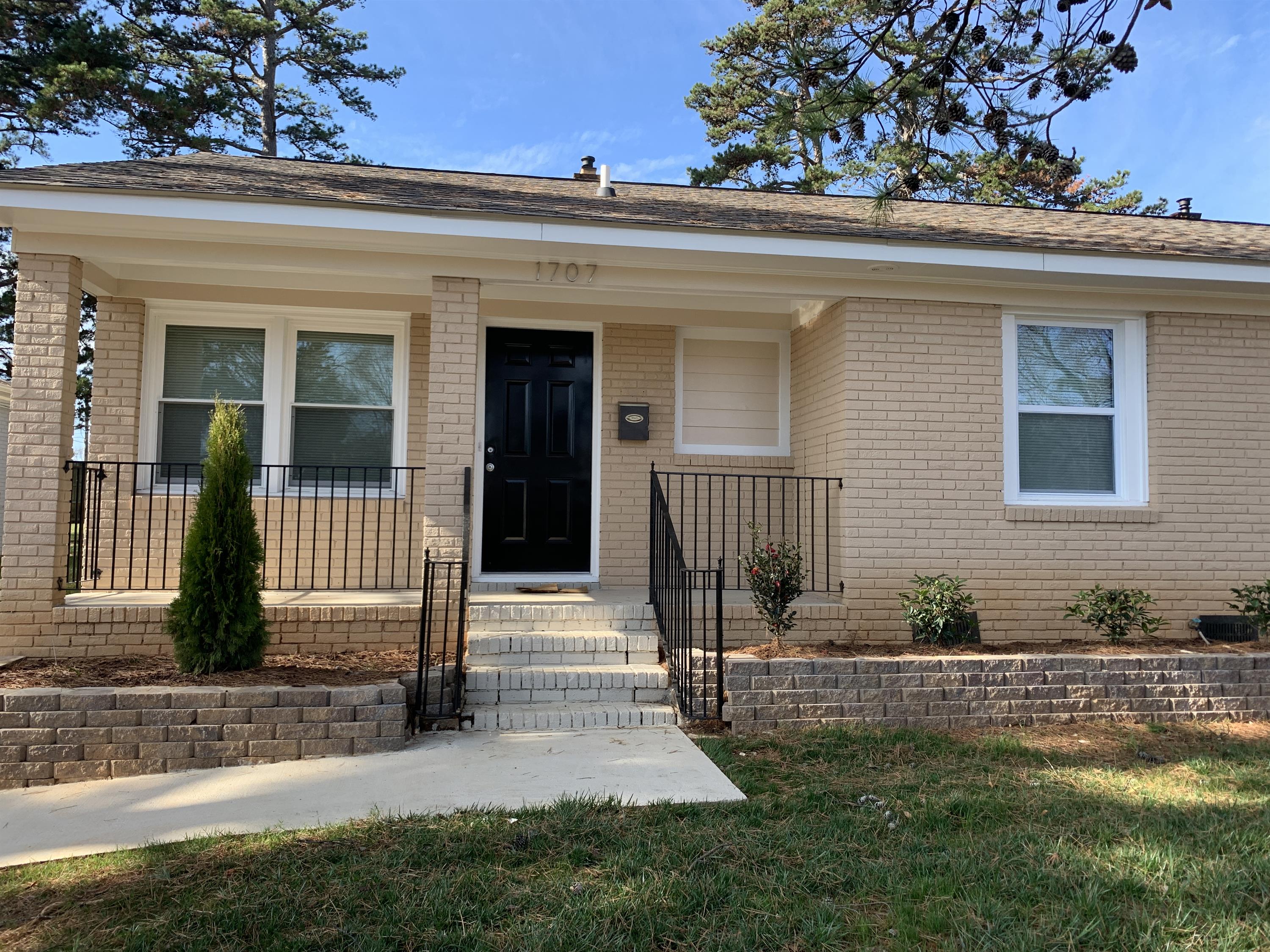 1814 Darbrook Drive